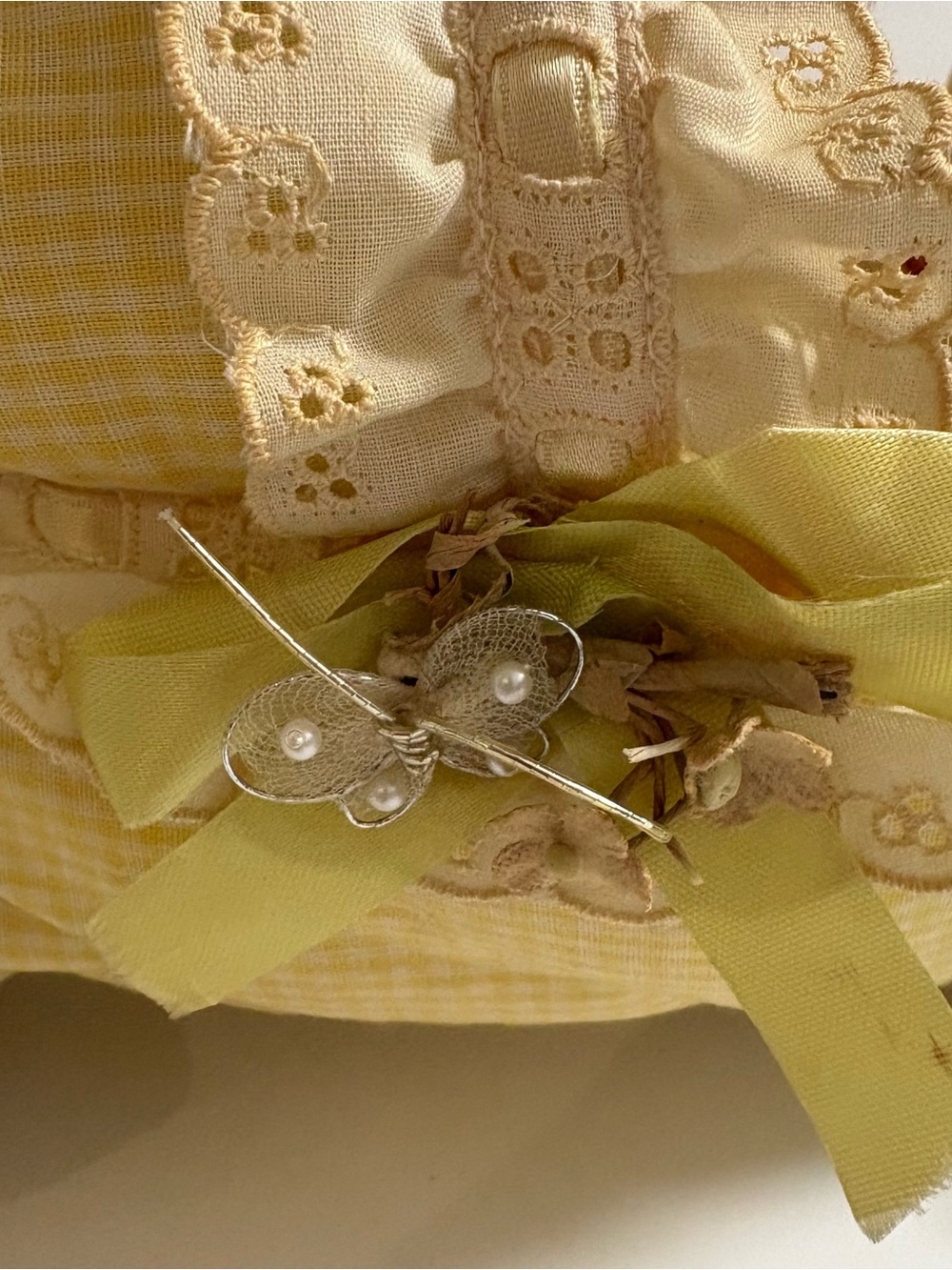 Vintage Handmade Baby Doll Bed Bassinet & Doll Cuddle Plush Yellow Lace Gingham - Picture 5 of 13